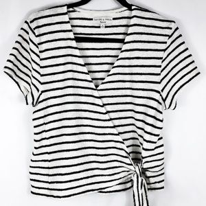 Madewell 🍒 Texture and Thread Wrap Top